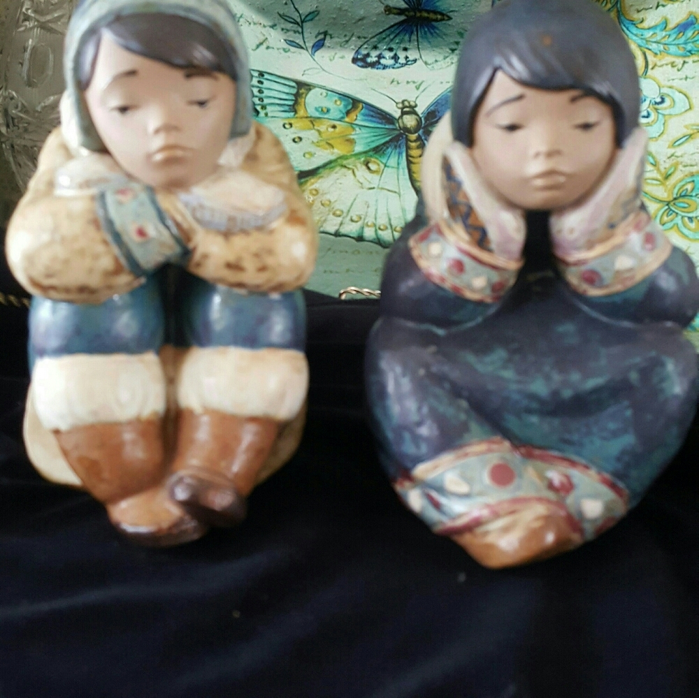 Lladro Eskimo Figurine Set
